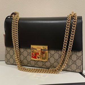 Gucci padlock GG supreme shoulder bag
